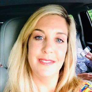 Meet your Posher, Becky